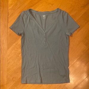 Gap woman’s short sleeve tee